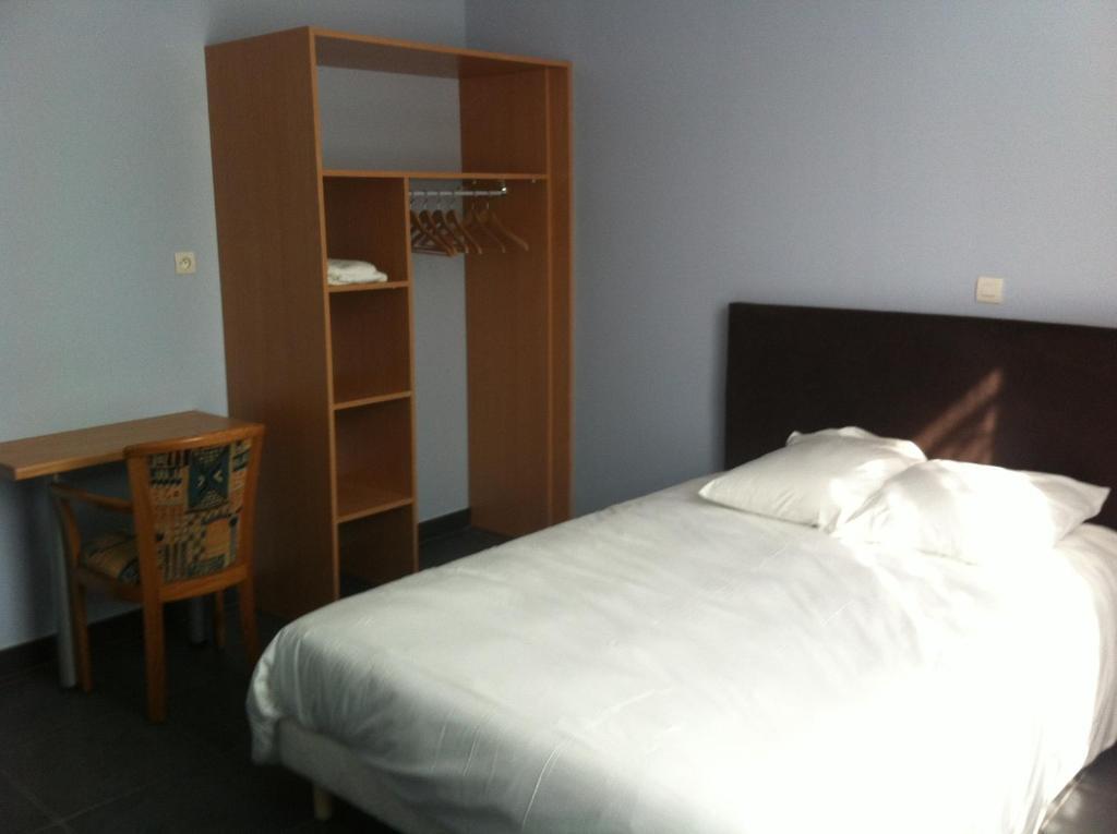 Hotel Moderne Nanterre Zewnętrze zdjęcie