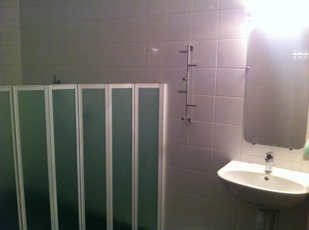 Hotel Moderne Nanterre Pokój zdjęcie