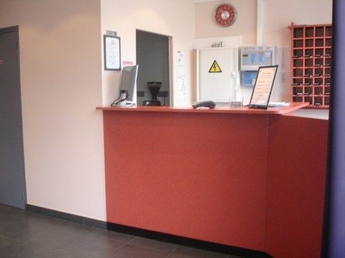 Hotel Moderne Nanterre Zewnętrze zdjęcie